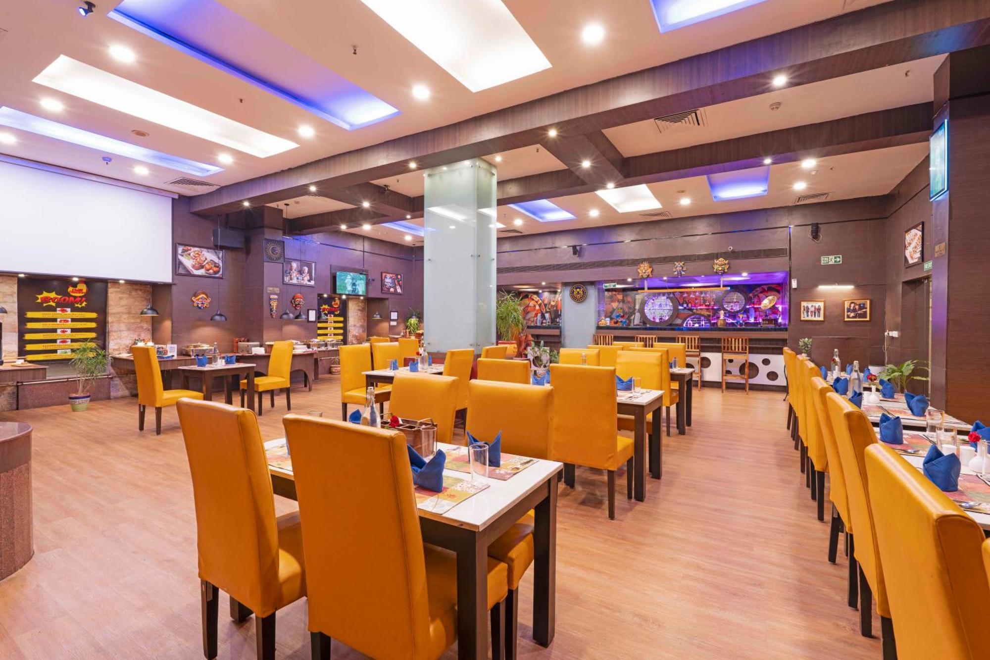Indismart Hotel Kalküta Dış mekan fotoğraf