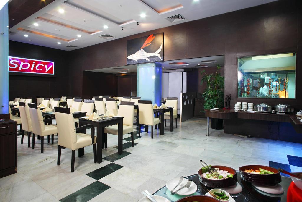 Indismart Hotel Kalküta Dış mekan fotoğraf